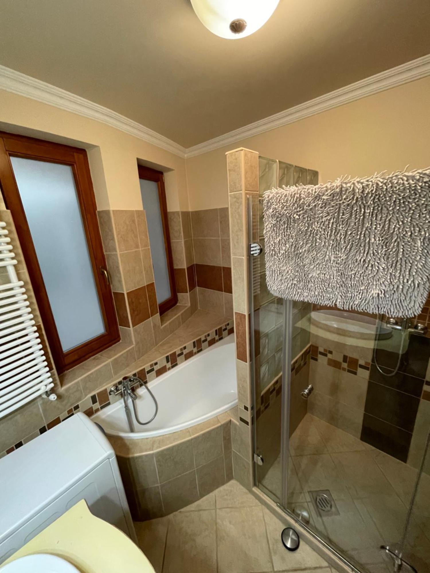 Ik Apartment Debrecen Bagian luar foto
